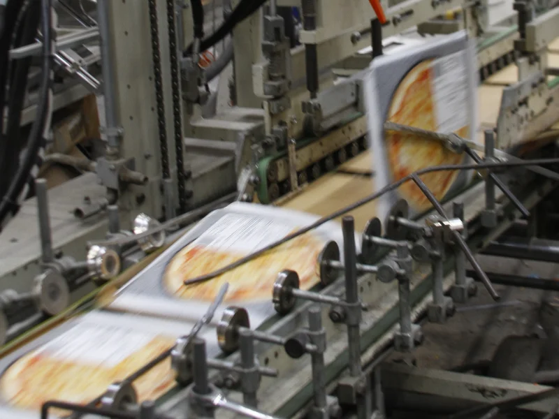 piegatura-e-incollatura-packaging-a-bologna